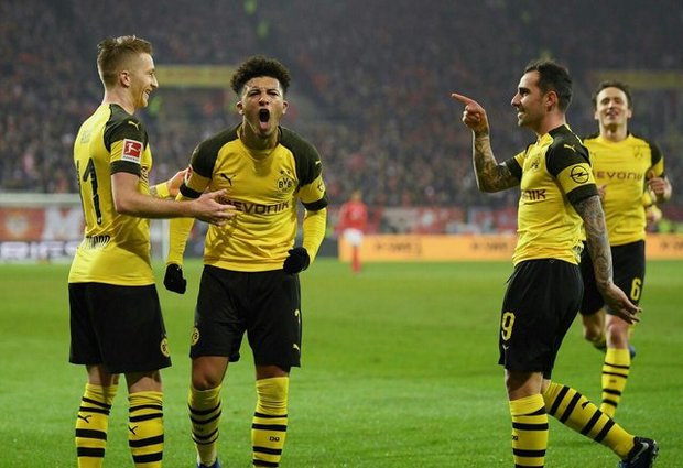 پیروزی دورتموند در دربی روهر با درخشش ستاره انگلیسی/ بایرن دوباره روی غلتک پیروزی


