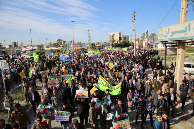 راهپیمایی ۲۲ بهمن مظهر اقتدار و عزم ملی است