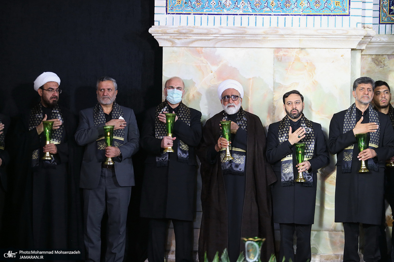 آئین خطبه خوانی شب شهادت امام رضا (ع) در حرم مطهر رضوی