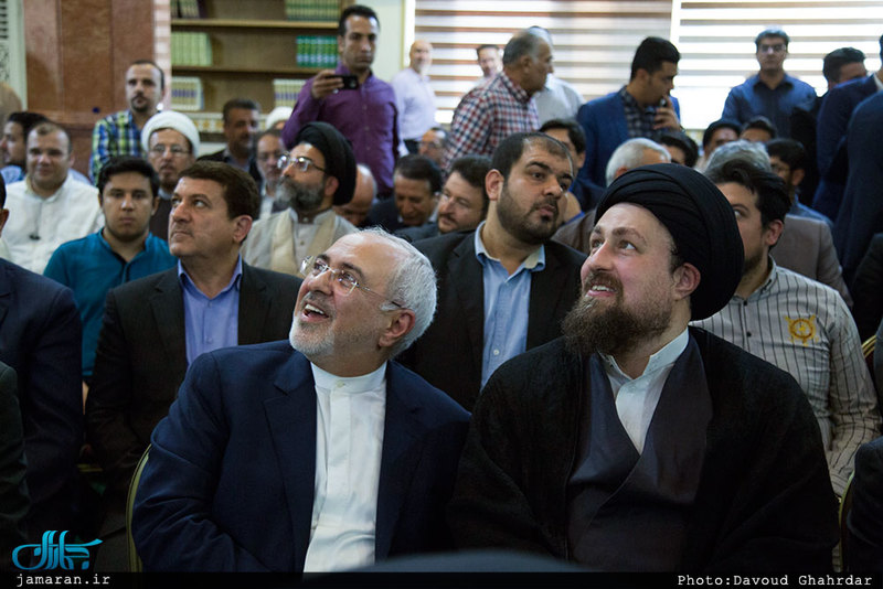 همایش عبور از بحران و توسعه ایران