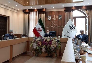استاندار اصفهان: شهروندان، تمهیدات زندگی با کرونا را در دستور کار قرار دهند