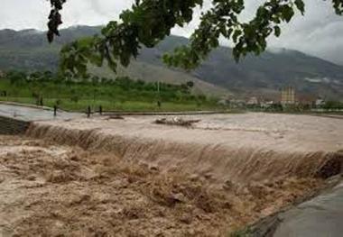 سیلاب به چند واحد روستایی در دیلمان خسارت زد