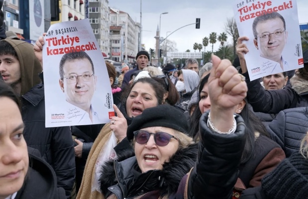 ترکیه در مسیر خودکامگی کامل: آیا آخرین مانور قدرت اردوغان به ضررش تمام خواهد شد؟