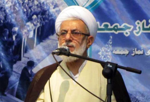 امام‌جمعه نوشهر: راهپیمایی ۲۲ بهمن عامل تحکیم نظام است