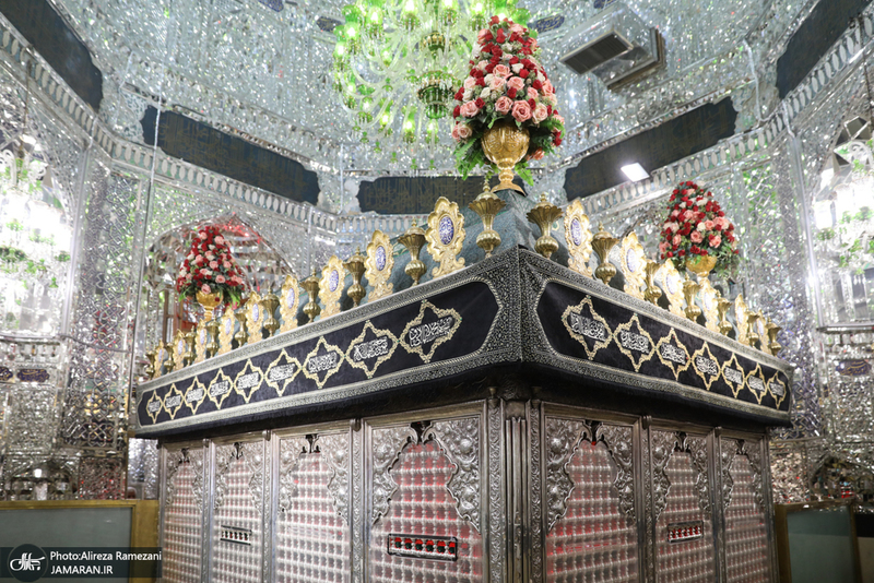 غباروبی ضریح مطهر حضرت عبدالعظیم حسنی (ع) و امام زاده حمزه (ع)