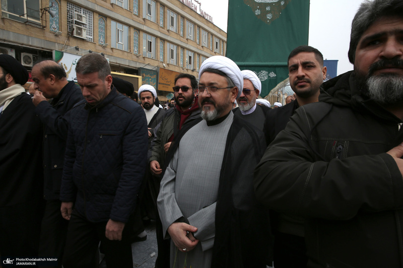 مراسم شییع و نماز