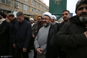 مراسم شییع و نماز