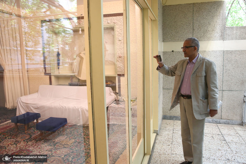 بازدید یوسف شقره، رئیس اتحادیه نویسندگان الجزایر از بیت امام خمینی (س) در جماران