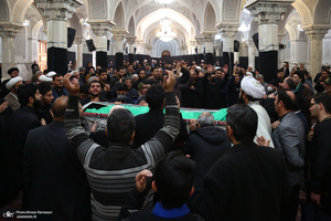 مراسم وداع با پیکر آیت الله محمد امامی کاشانی