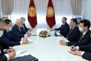 ظریف با رئیس‌جمهور قرقیزستان دیدار کرد