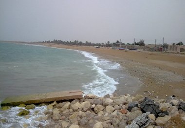 ساحل سازی دهکده گردشگری دل آرام تنگستان آغاز شد