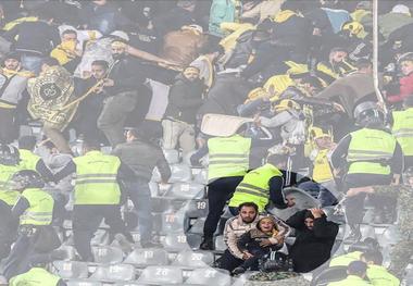  تصویری دردآور از بازی شب گذشته سپاهان و پرسپولیس