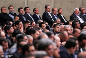 دیدار جمعی از تولیدکنندگان، کارآفرینان و فعالان اقتصادی با رهبر معظم انقلاب