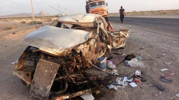 حادثه رانندگی در شهرستان خاتم ، یک کشته و 2 زخمی بر جا گذاشت