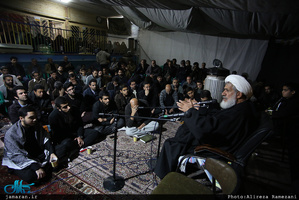 مراسم عزاداری شب بیست و هشتم صفر در محضر استاد امجد