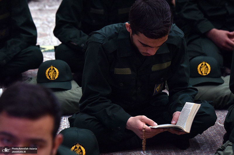 مراسم دعای کمیل در حرم مطهر امام خمینی (س)