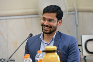 نخستین جلسه کمیته امور جوانان، دانشگاهیان و فرهنگیان ستاد مرکزی بزرگداشت امام خمینی(س)