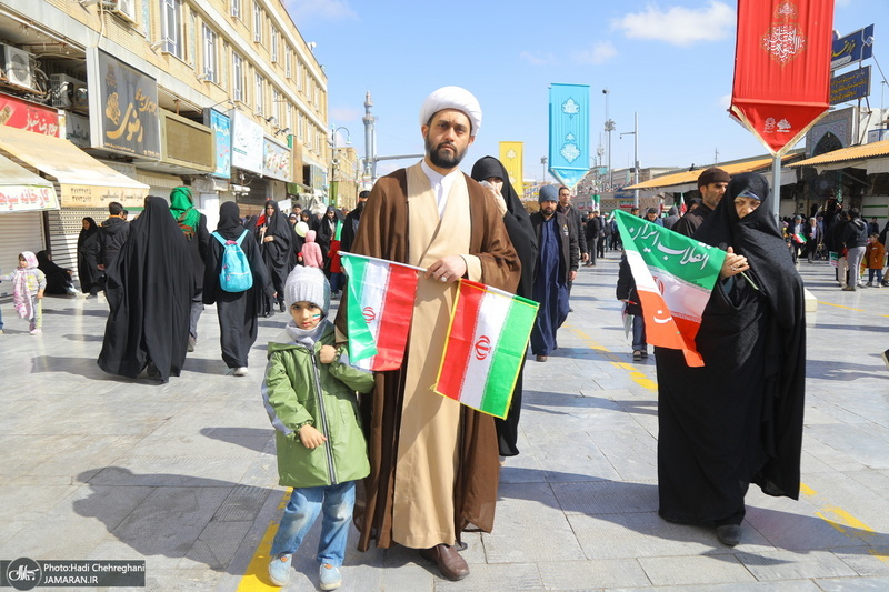 راهپیمایی باشکوه 22 بهمن در قم