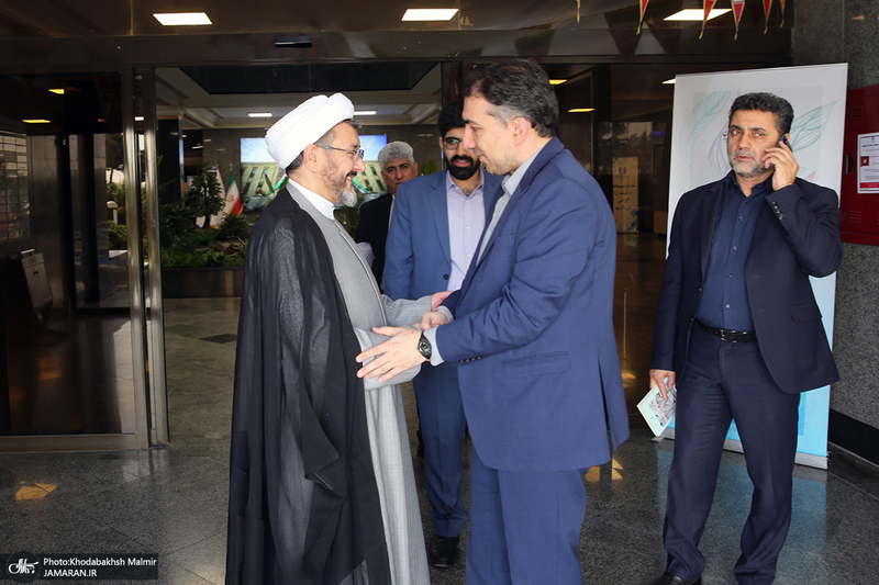 بازدید رئیس موسسه تنظیم و نشر آثار امام خمینی(س) از شرکت چاپ و نشر بانک ملی