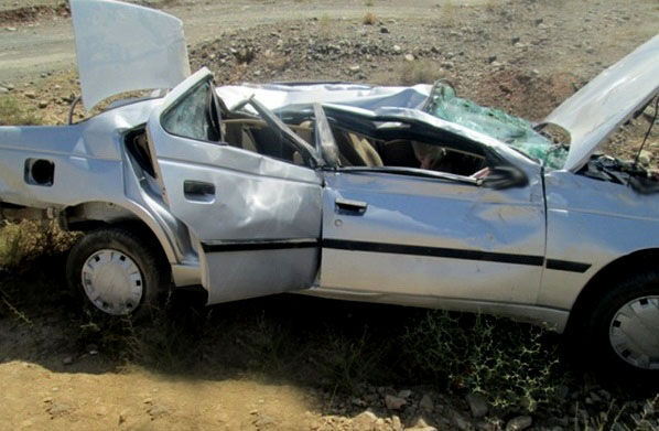 واژگونی خودرو سواری در جاده یزد - میبد پنج کشته و ۱۱ زخمی برجا گذاشت