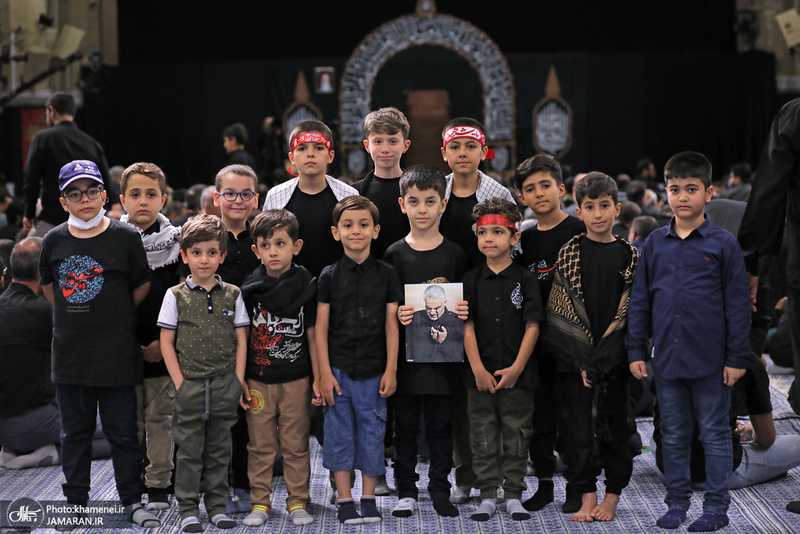 آخرین شب مراسم عزاداری حضرت اباعبدالله الحسین (ع) در حسینیه امام خمینی