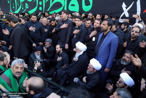 دسته عزاداری روز شهادت حضرت زهرا(س) با حضور آیت الله العظمی وحید خراسانی