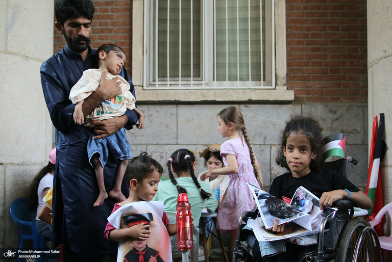 تجمع «از کربلای ایران تا کربلای غزه؛ یادمان شهدای کودک ایران و غزه» در بیمارستان امام خمینی