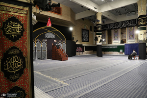 مراسم عزاداری شب تاسوعای حسینی (ع) در حسینیه امام خمینی