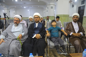 نشست «قرآن و عترت، محور اتحاد مسلمانان در اندیشه امام خمینی(س)» به زبان اردو