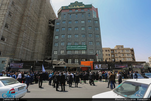 مراسم تشییع حجت الاسلام و المسلمین دکتر احمد احمدی 