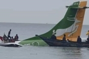 سقوط یک هواپیمای مسافربری تانزانیا در یک دریاچه