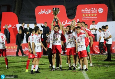 غیبت عجیب کریم باقری در جشن قهرمانی پرسپولیس