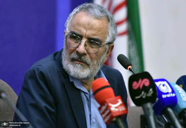 محمدعلی انصاری: حضور حماسی مردم در مراسم رهبر شهید، فرصتی برای تجدید بیعت با مقام معظم رهبری و تقویت وحدت ملی بود