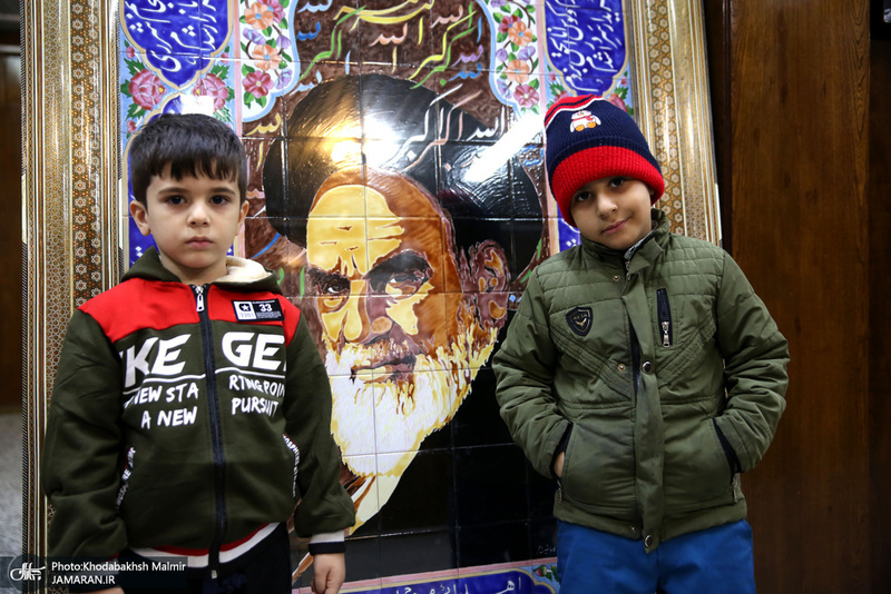 تجدید میثاق دانش آموزان موسسه فرهنگی شهید اسکندری با امام (س) در حسینیه جماران