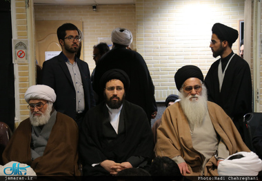 مراسم عزاداری حضرت زهرا(س) در مدرسه علمیه با حضور سید علی خمینی