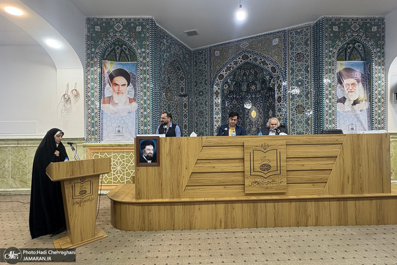 محفل ادبی پروانه ها در مجتمع فرهنگی هنری یادگار امام (ره) قم