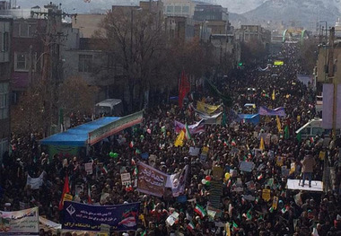 راهپیمایی 22 بهمن در استان مرکزی آغاز شد