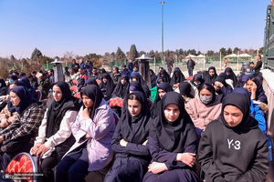 مراسم درختکاری در جوار حرم مطهر امام خمینی (س)