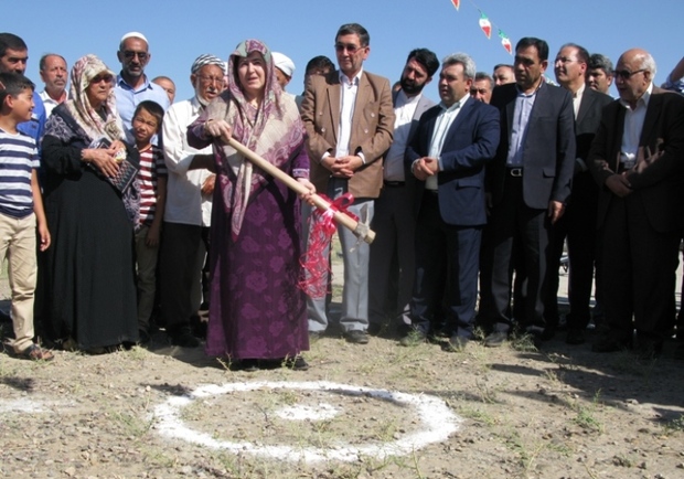 ساخت یک واحد آموزشی روستایی در گنبدکاووس آغاز شد