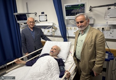 عیادت و تماس آیات عظام و مقامات کشوری از سیدمحمد خاتمی