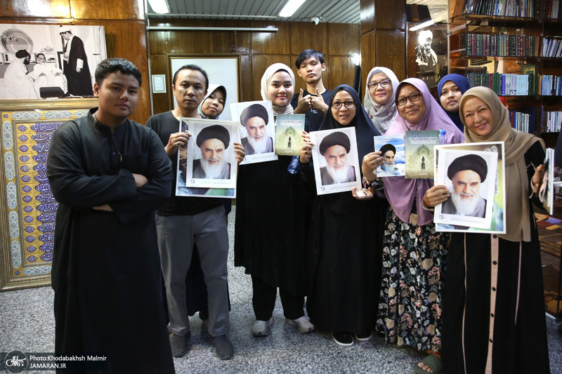 بازدید جمعی از زائرین ابا عبدالله الحسین از کشور اندونزی از جماران