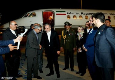 عراقچی وارد چین شد + عکس ها