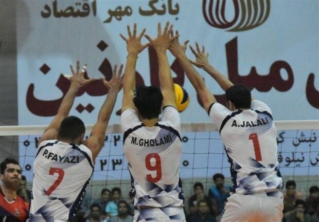  پیروزی سخت ورامینی‌ها در خانه/ فولاد سیرجان، تنها میهمان پیروز
