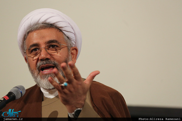 حجت الاسلام والمسلمین ادیب: گویا عده ای تعمدی در خشمگین کردن مردم دارند!
امر به معروف قرار بود یکی از امکانات در اختیار جامعه برای کنترل قدرت باشد/ کدام عقلانیتی حکم می کند که این چنین رفتار کنیم؟
