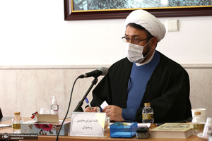 نشست هم اندیشی سرپرست موسسه تنظیم و نشر آثار امام خمینی(ره) با مدیران دفتر نمایندگی قم