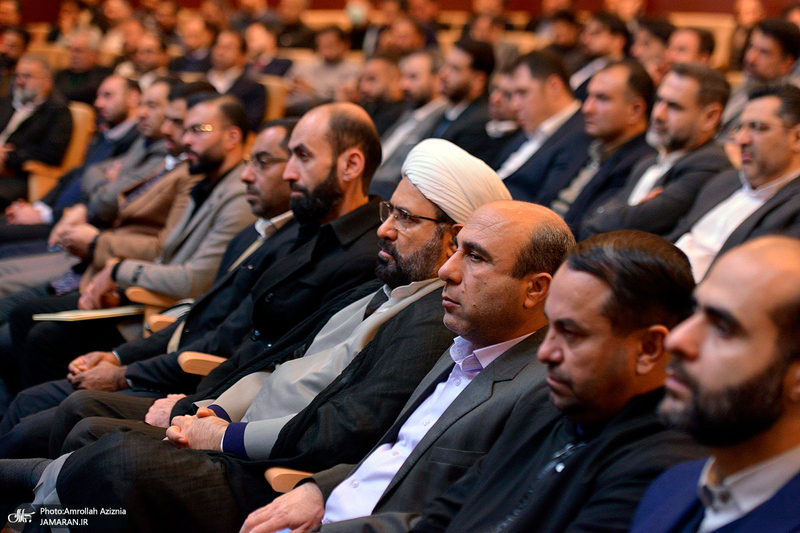 نشست صمیمی یاران وفادار امام خمینی (س)