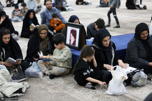 احیای شب نوزدهم ماه رمضان در حرم مطهر امام خمینی (س)