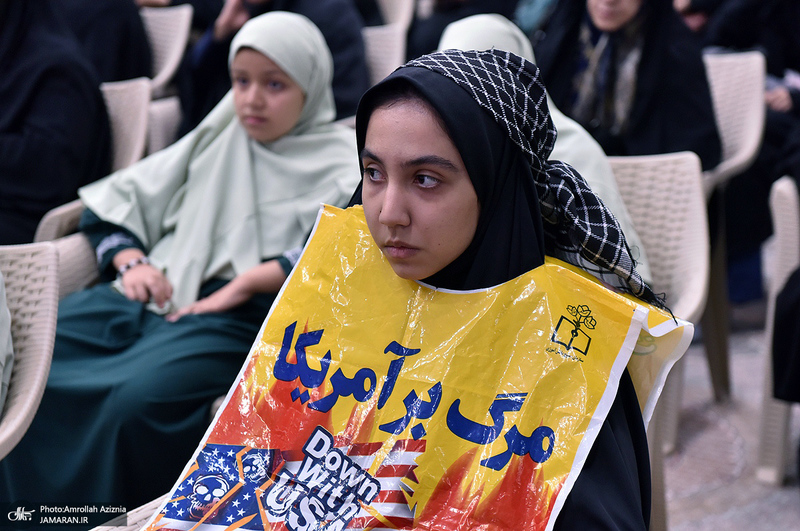 همایش بزرگ شورای 9 نفره مدارس در حرم مطهر امام خمینی