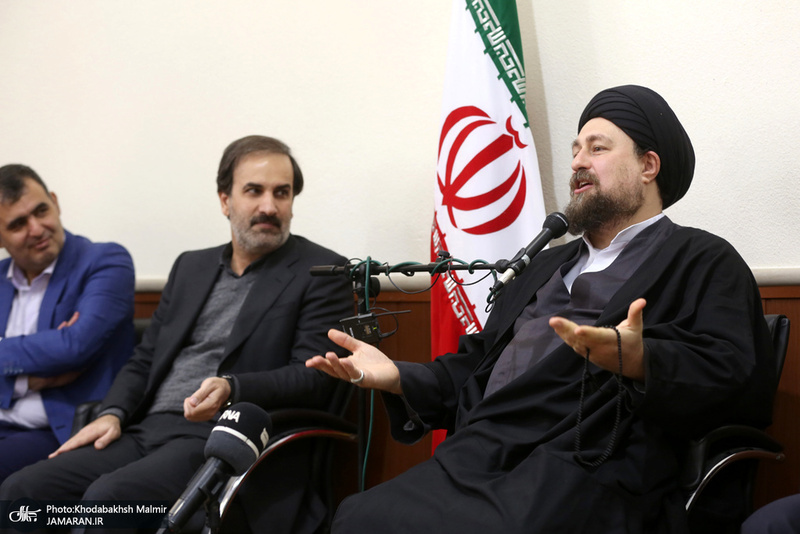 دیدارمدیران و جمعی از اعضای تحریه موسسه مطبوعاتی ایران و خبرگزاری ایرنا با سید حسن خمینی