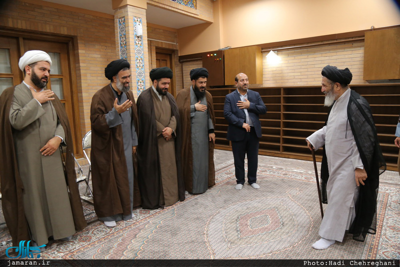 مراسم بزرگداشت والده آیت الله واعظ موسوی در بیت علامه طباطبایی قم
